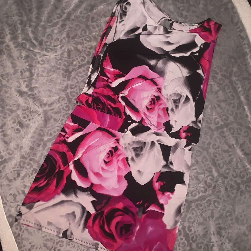 Flowered pink dresss